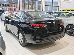 نيسان فيرسا